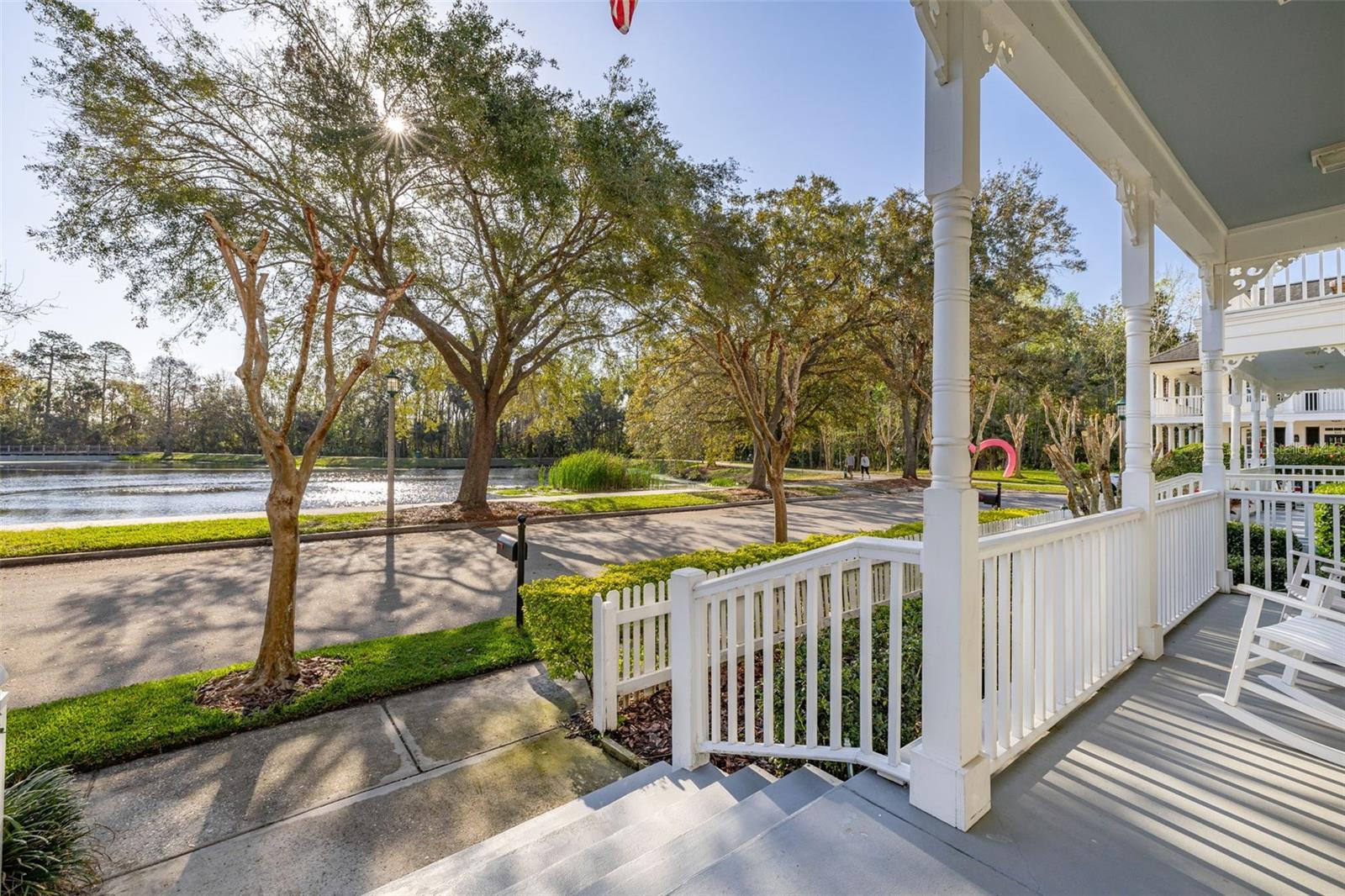 826 LAKE EVALYN DRIVE