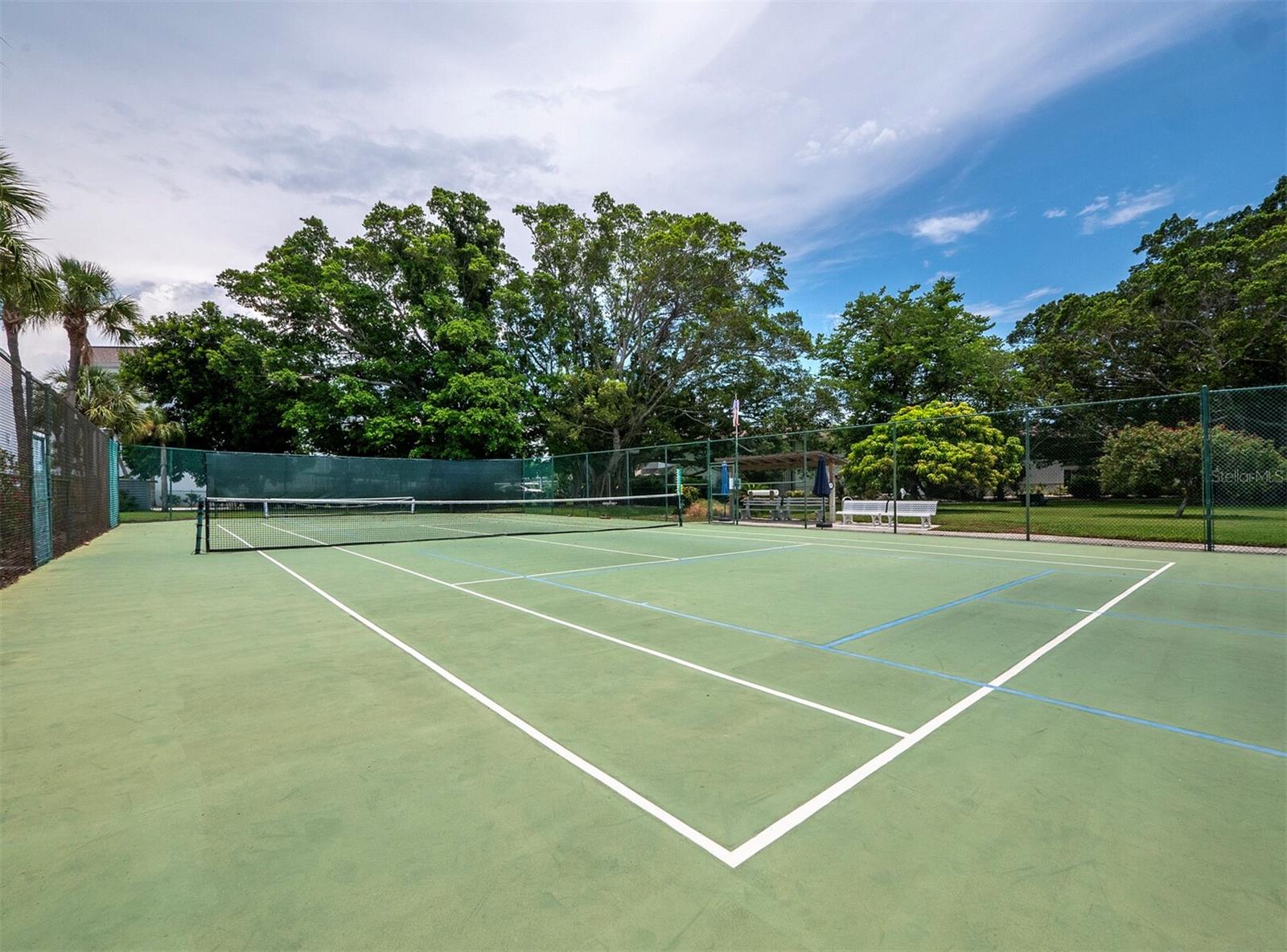 LONGBOAT HARBOUR - Residential