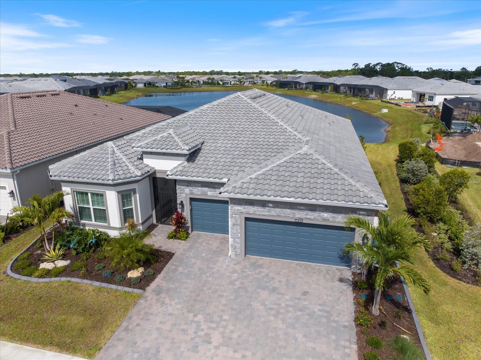 10333 BLUE RUNNER DRIVE