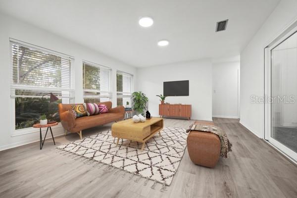 NORTHWOOD OAKS - Residential