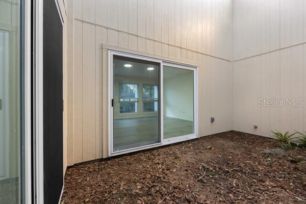 NORTHWOOD OAKS - Residential
