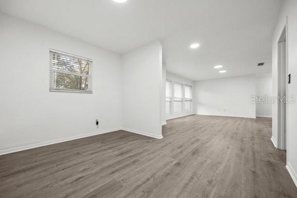NORTHWOOD OAKS - Residential