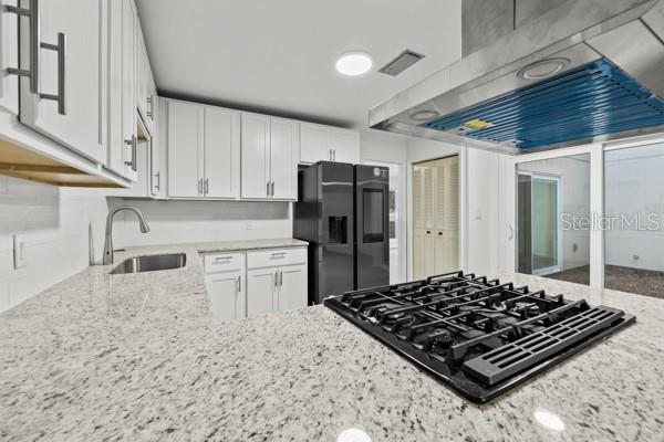 NORTHWOOD OAKS - Residential