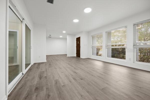 NORTHWOOD OAKS - Residential