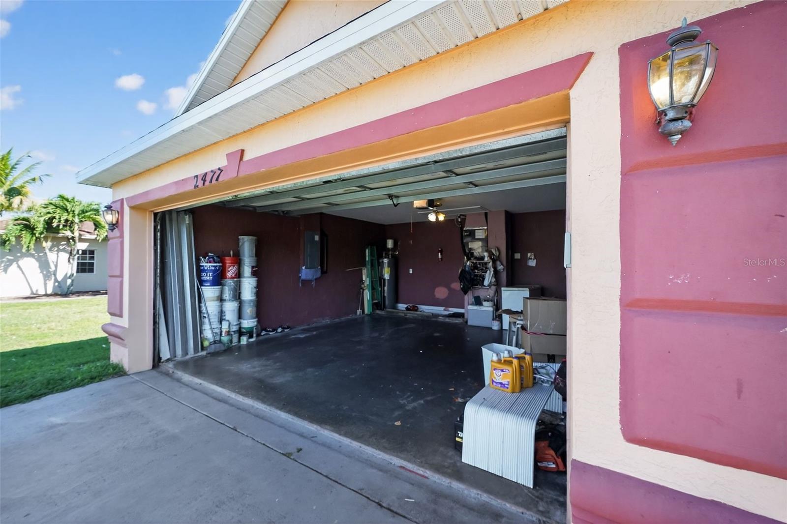 2477 SW FALCON CIRCLE