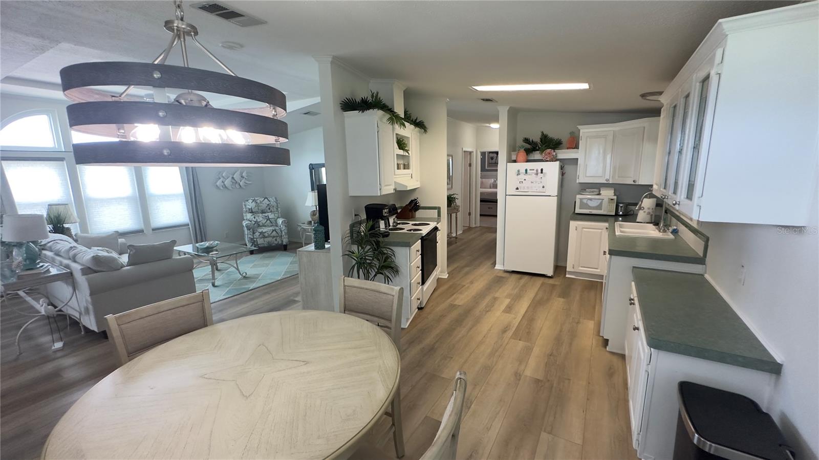 LEISURE LAKE MOBILE HOME PARK CO-OP - Residential