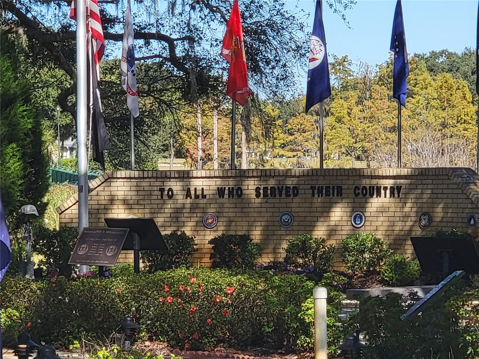 PLANTATION AT LEESBURG GLENDALE VILLAGE - Residential