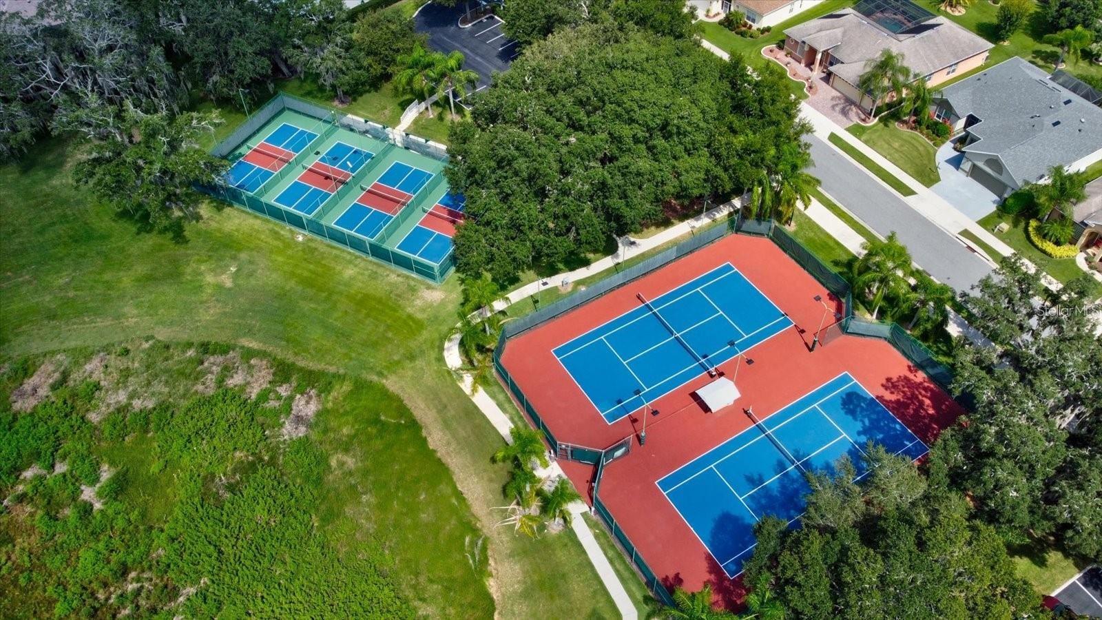 PLANTATION AT LEESBURG GLENDALE VILLAGE - Residential