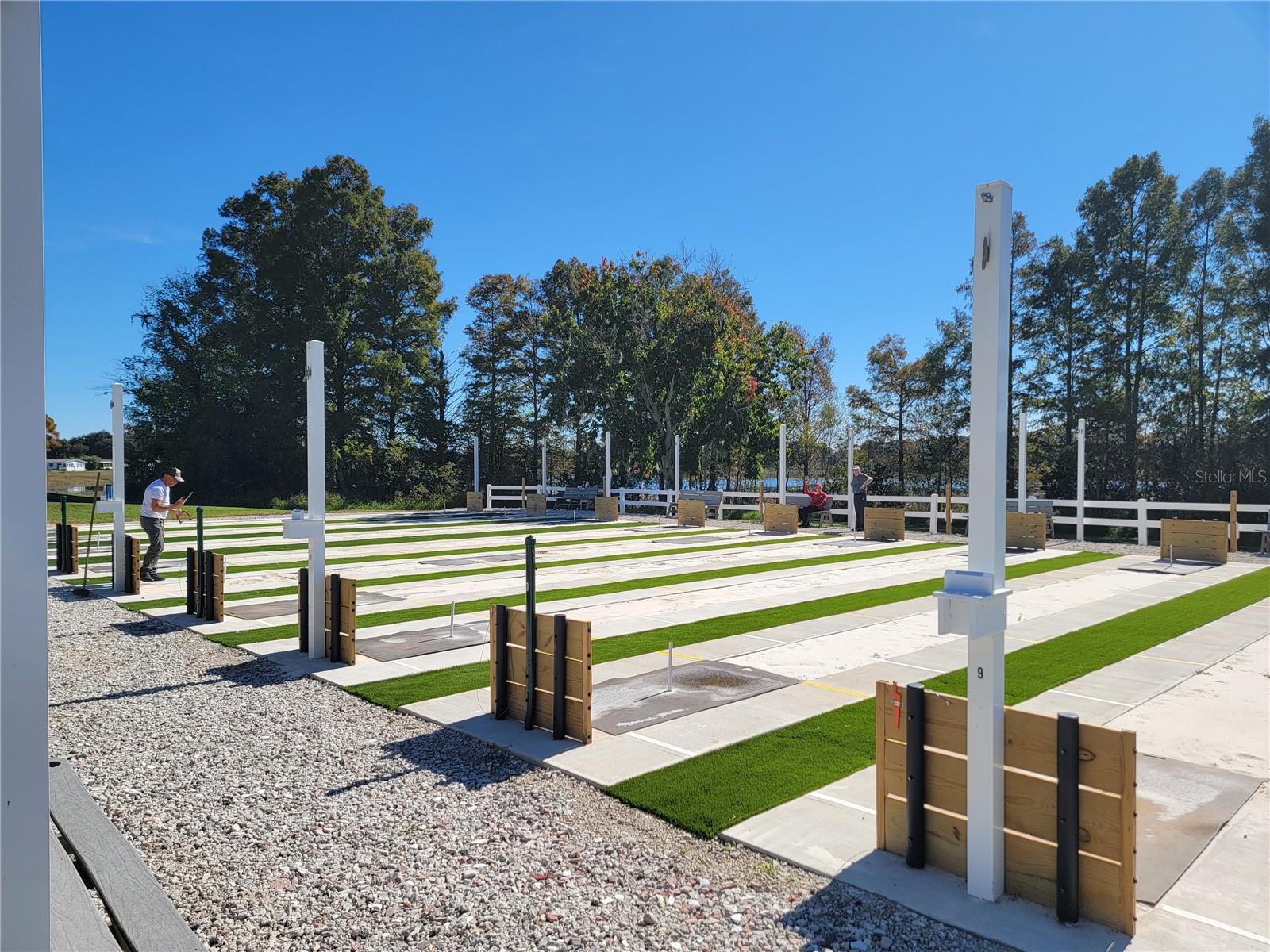 PLANTATION AT LEESBURG GLENDALE VILLAGE - Residential