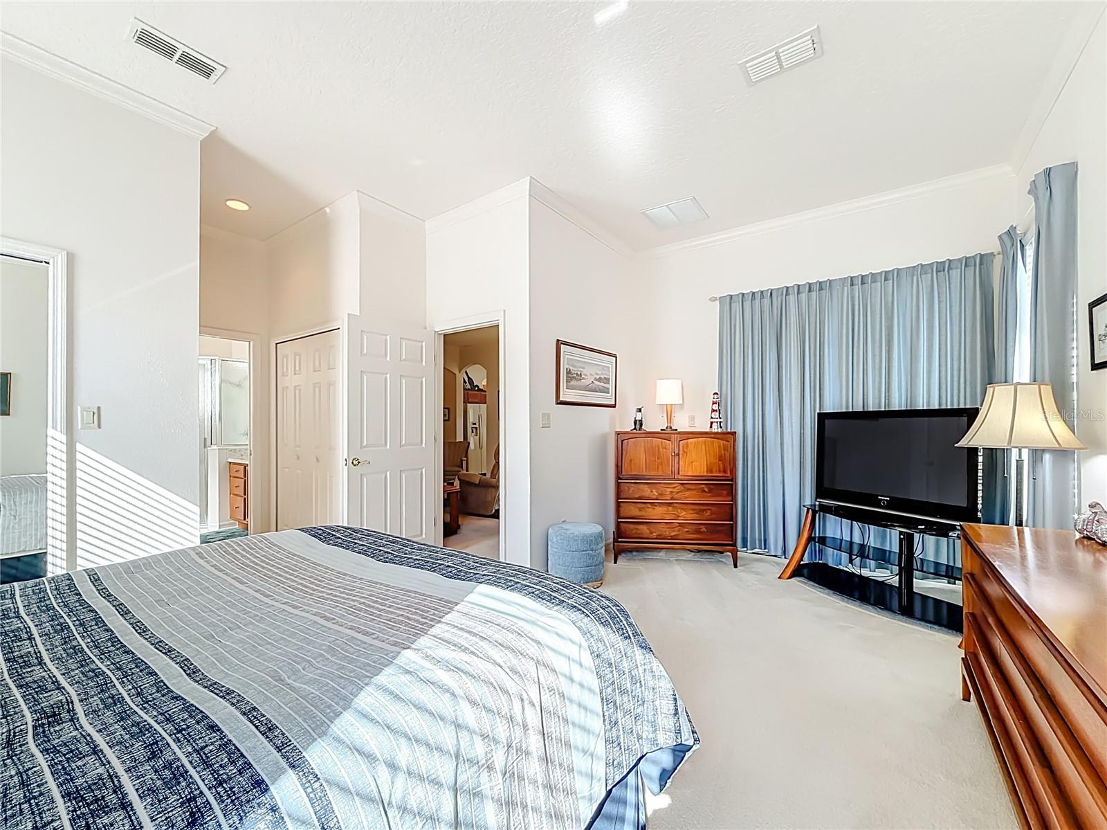 PLANTATION AT LEESBURG GLENDALE VILLAGE - Residential