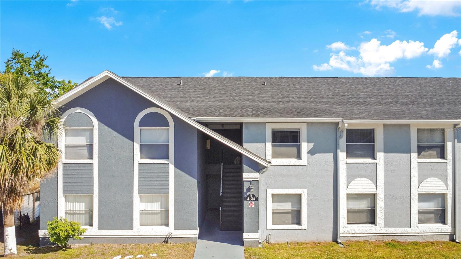 4314 PERSHING POINTE PLACE 2