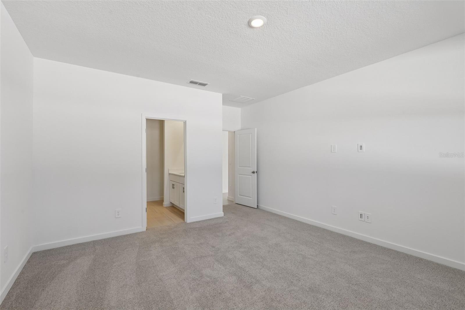 FLAGLER VILLAGE - Residential