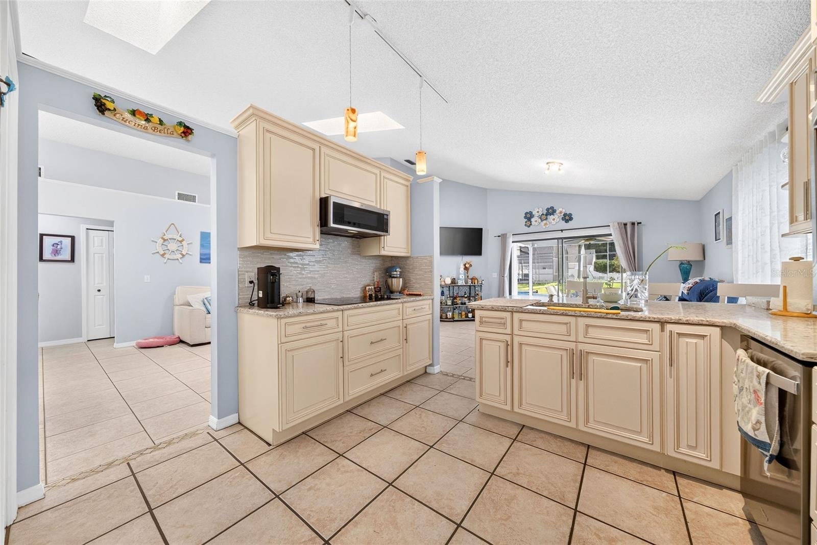 257 LEXINGDALE DRIVE