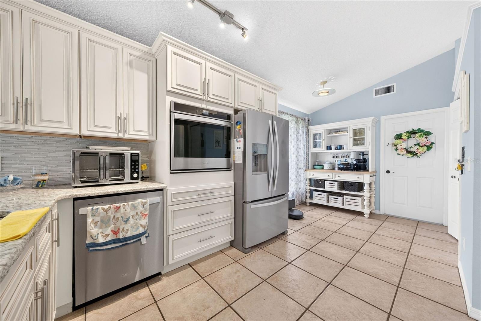 257 LEXINGDALE DRIVE