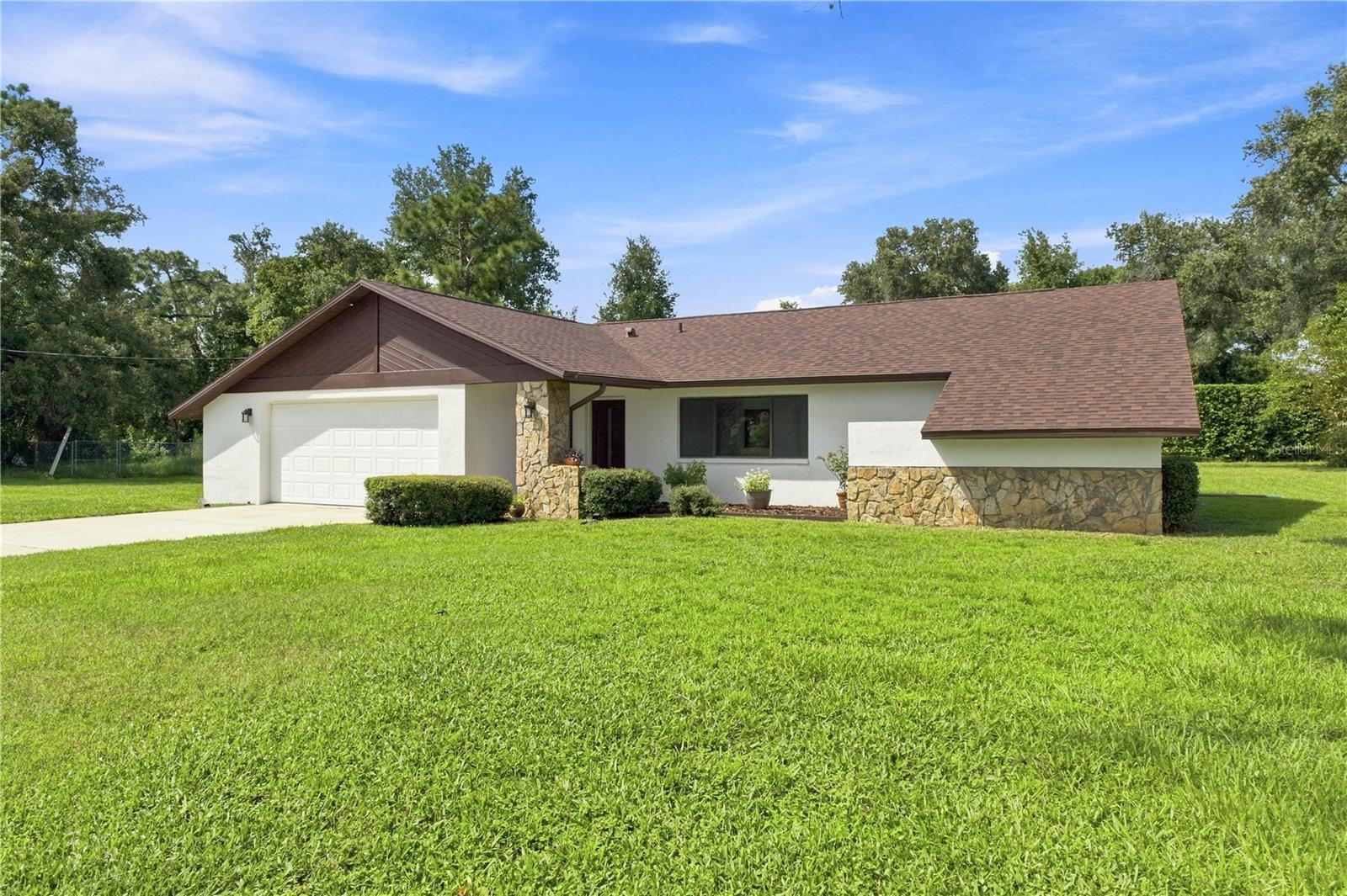 15125 WILLOWOOD LANE