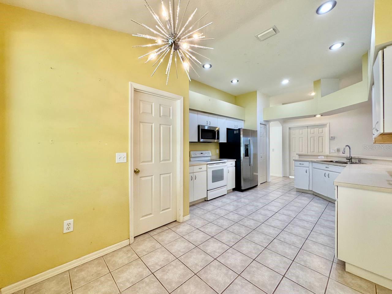 SABLE RIDGE PH 6A2 - Residential Lease