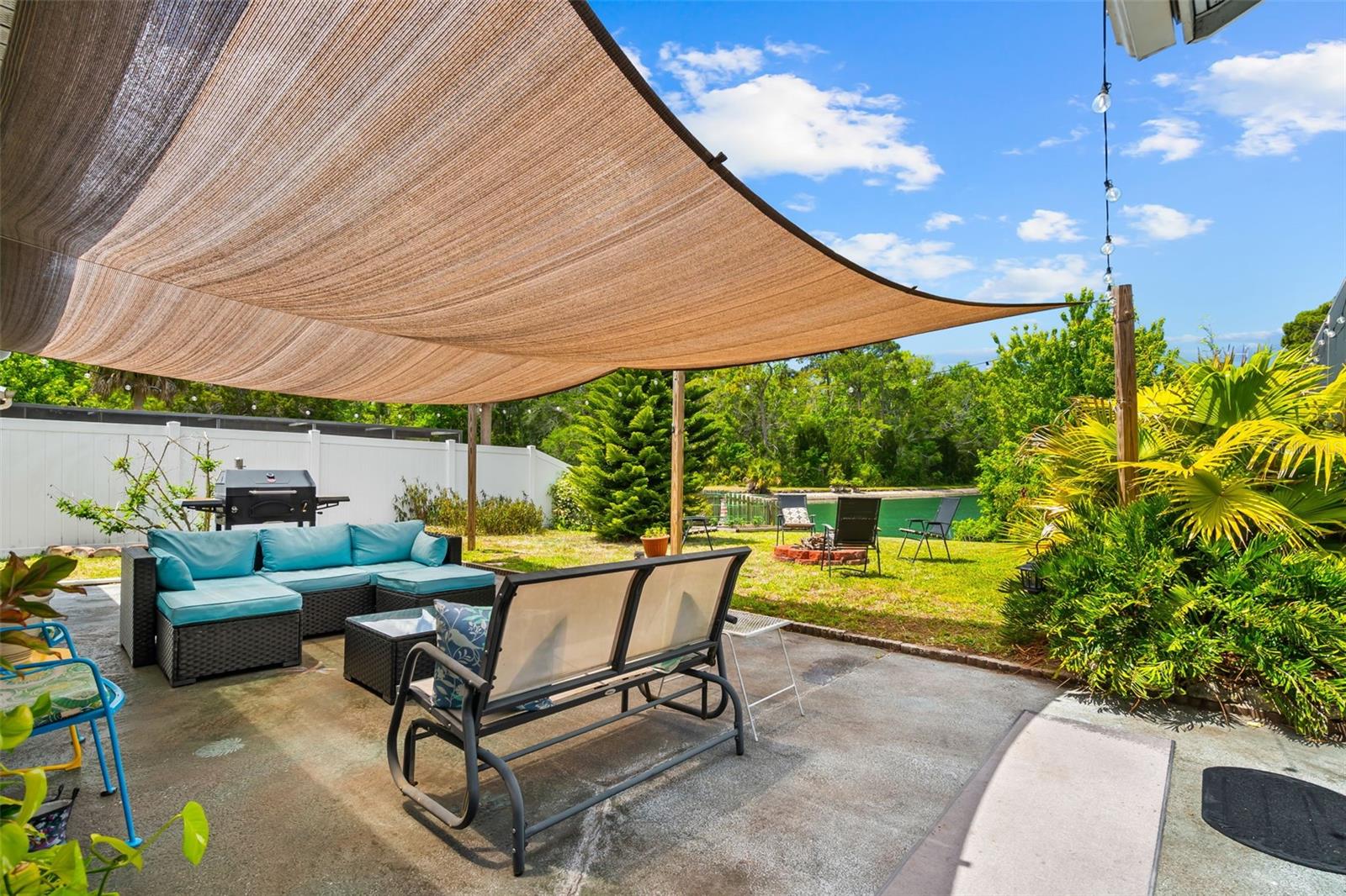 BRIARWOODS - Residential