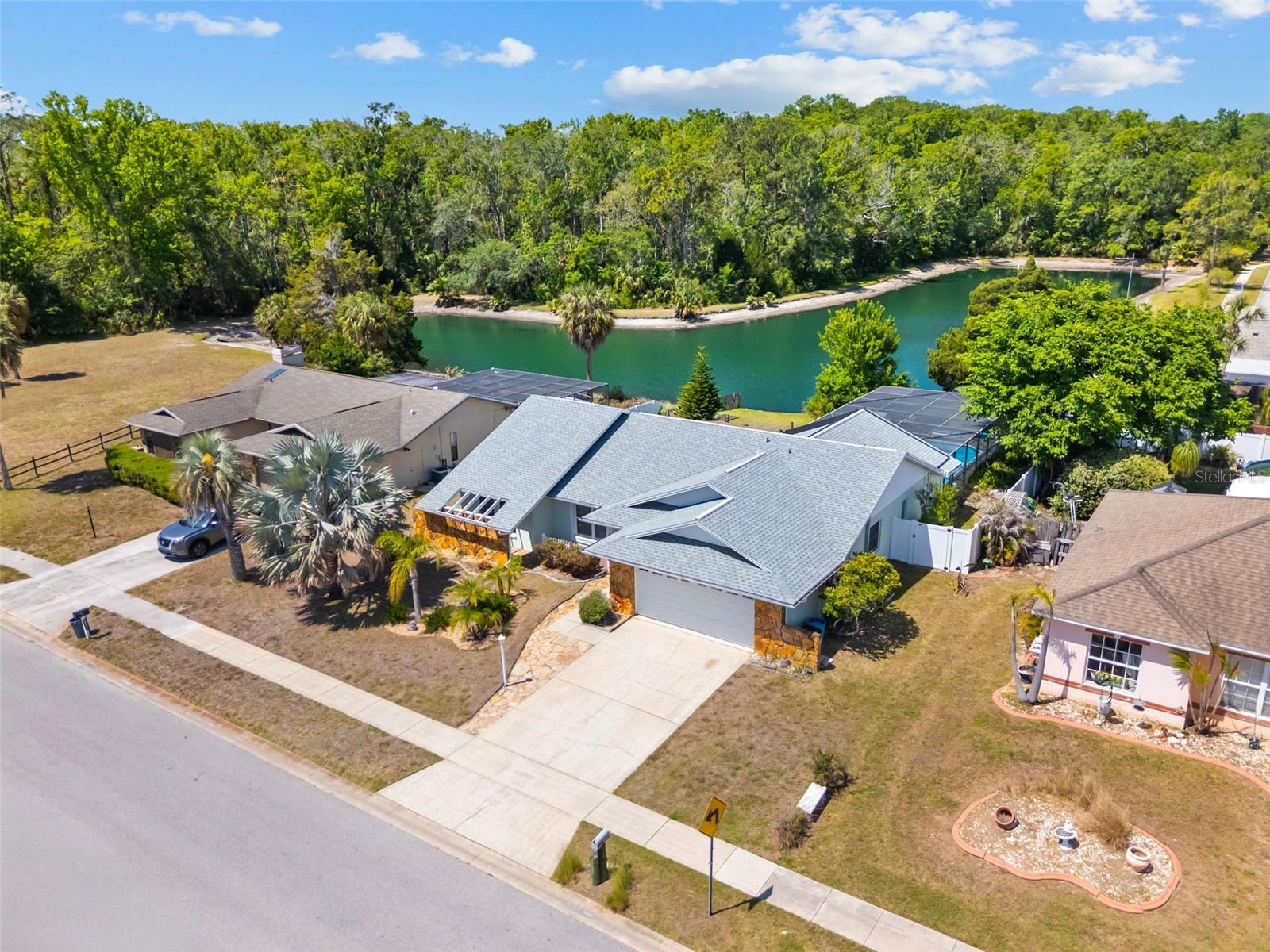 BRIARWOODS - Residential