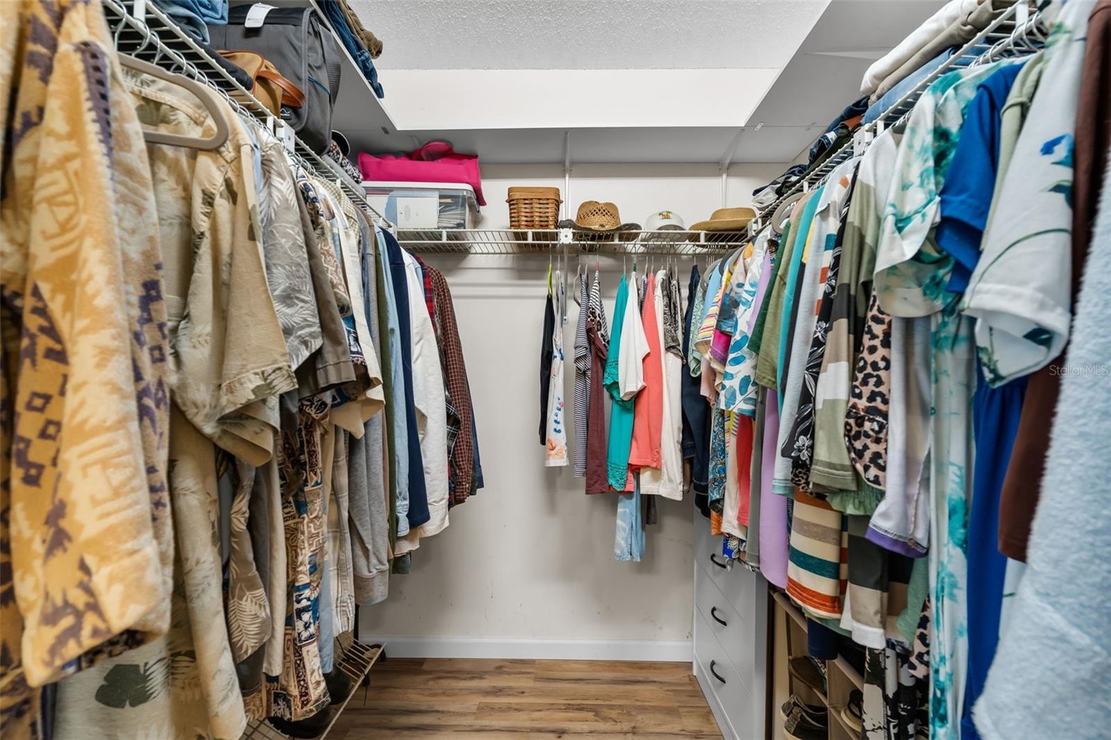 BRIARWOODS - Residential