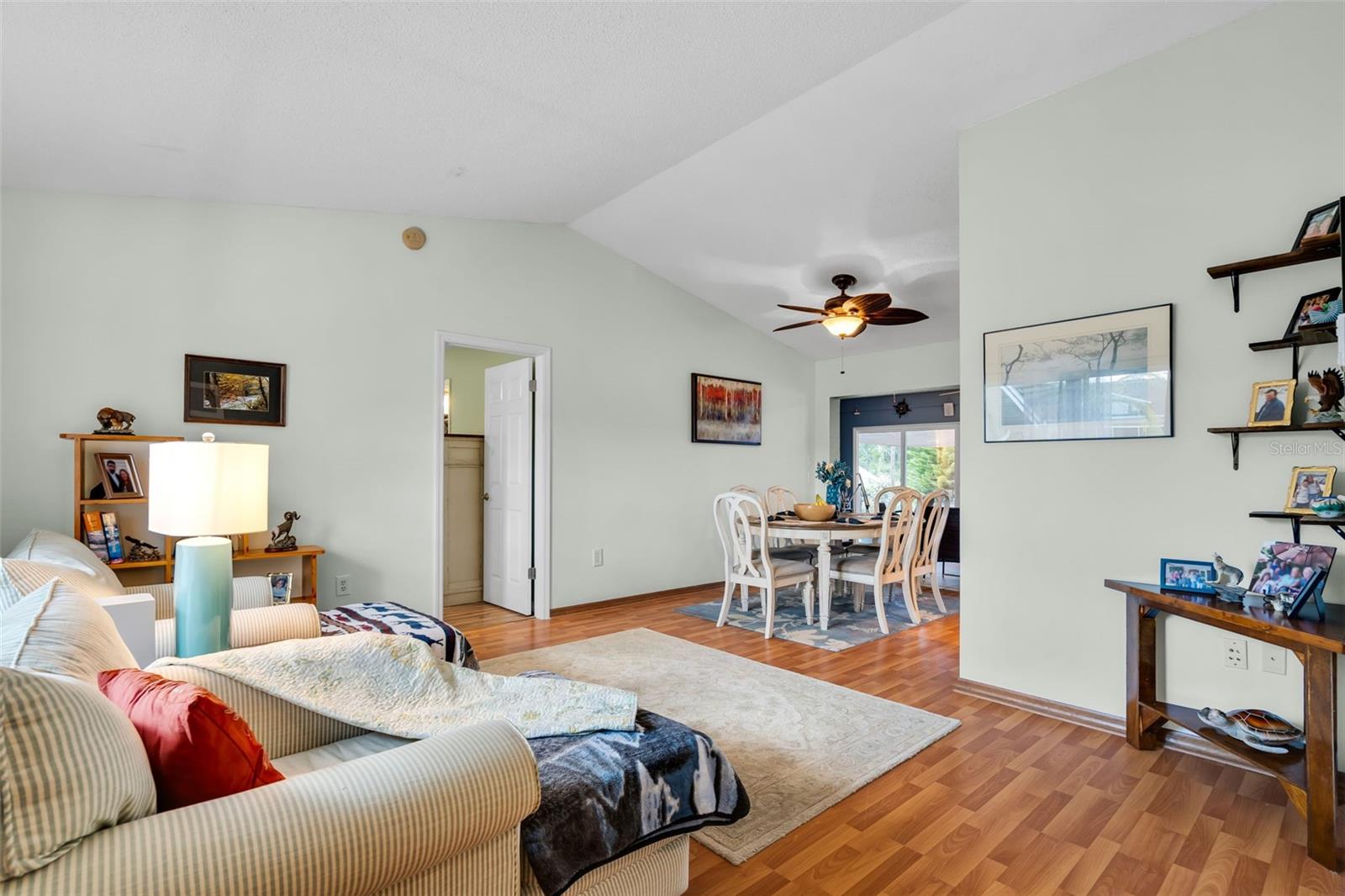 BRIARWOODS - Residential