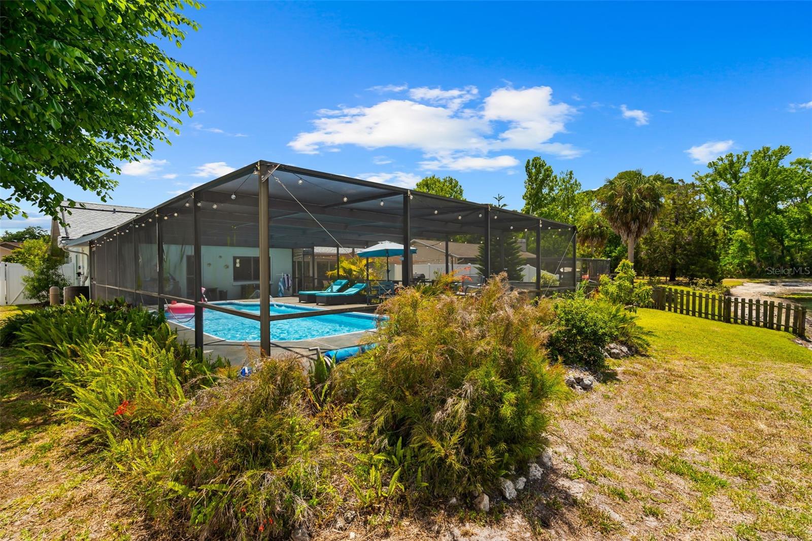 BRIARWOODS - Residential