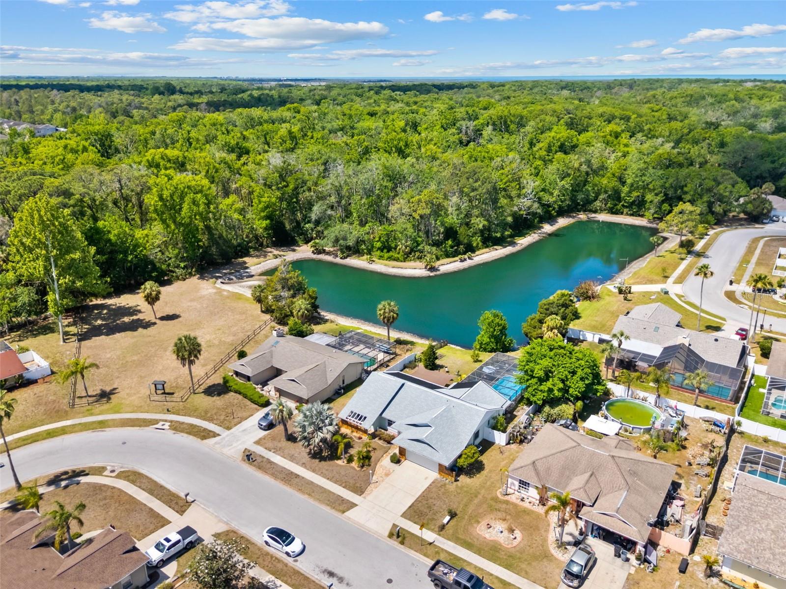 BRIARWOODS - Residential