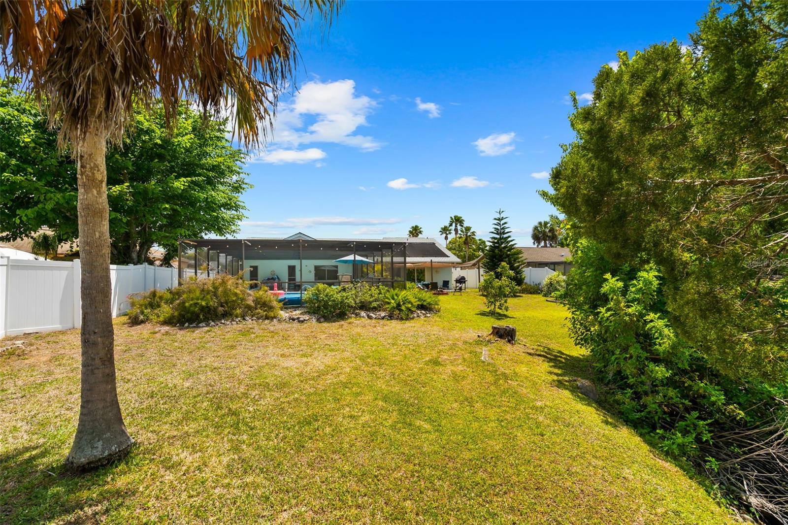 BRIARWOODS - Residential