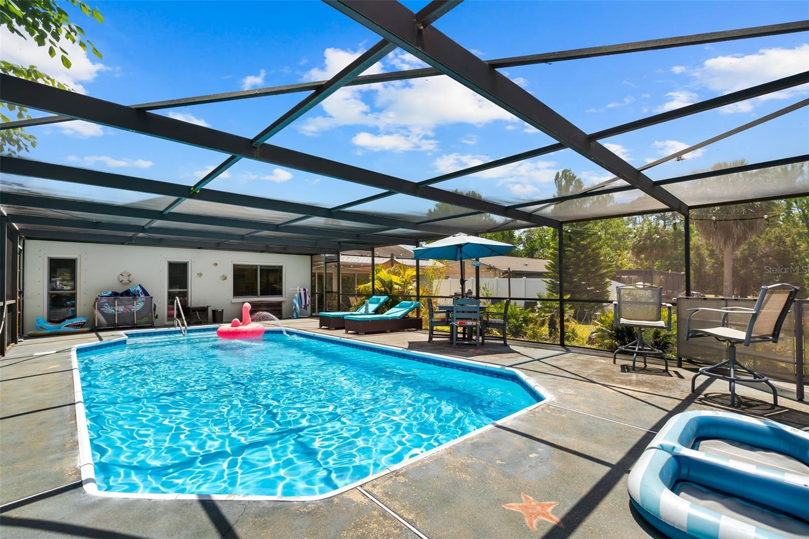 BRIARWOODS - Residential