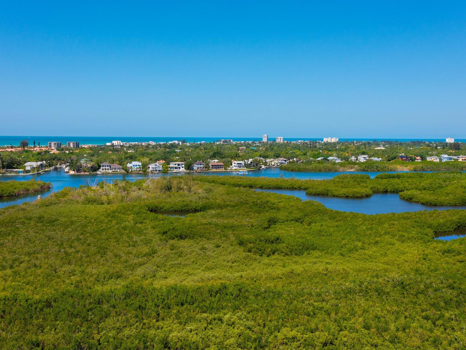 EAGLES POINT AT THE LANDINGS 1 - Residential