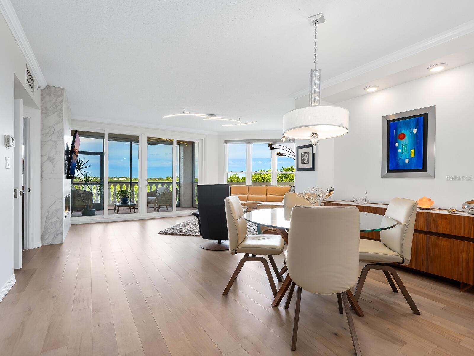 EAGLES POINT AT THE LANDINGS 1 - Residential