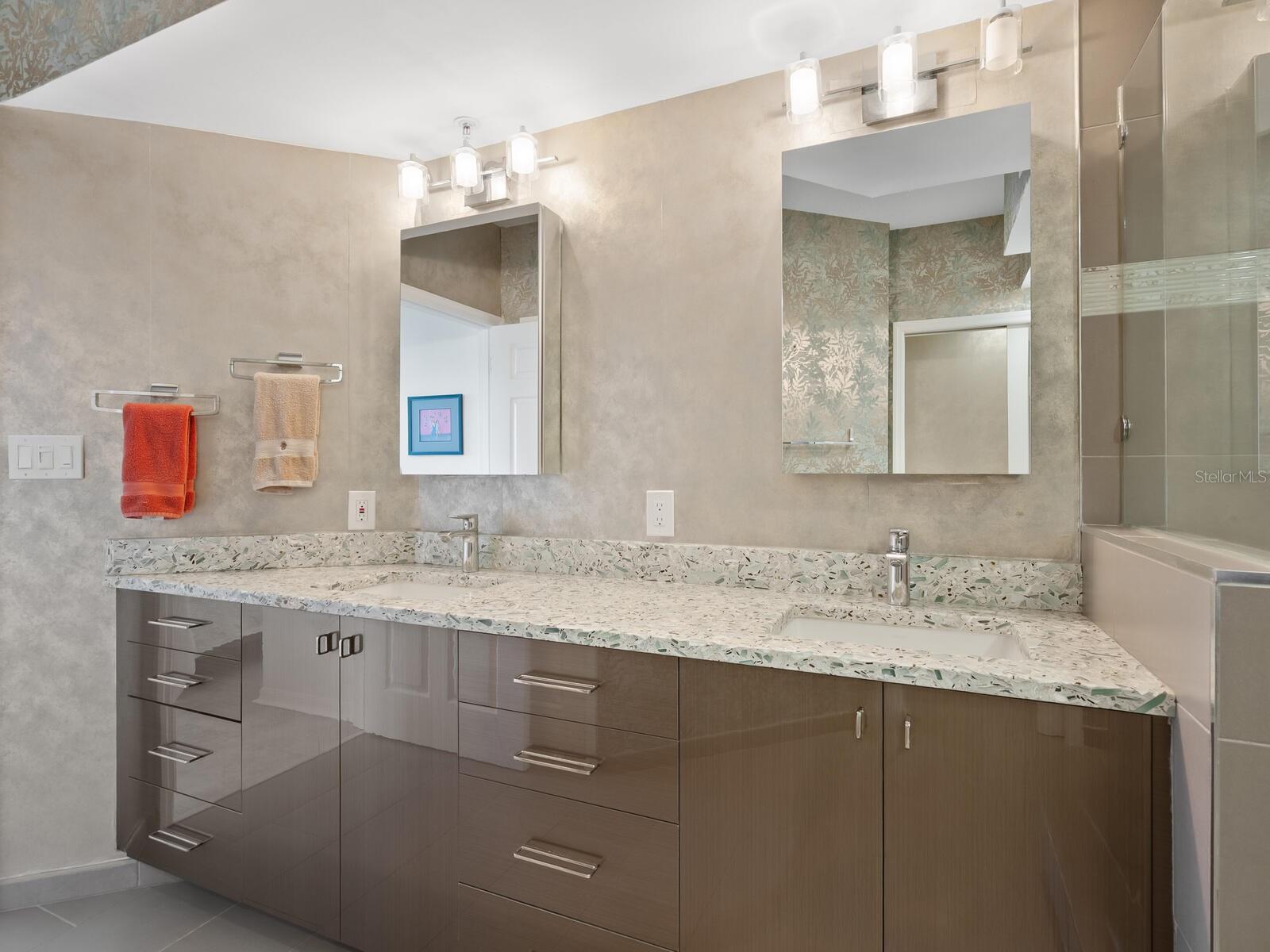 EAGLES POINT AT THE LANDINGS 1 - Residential