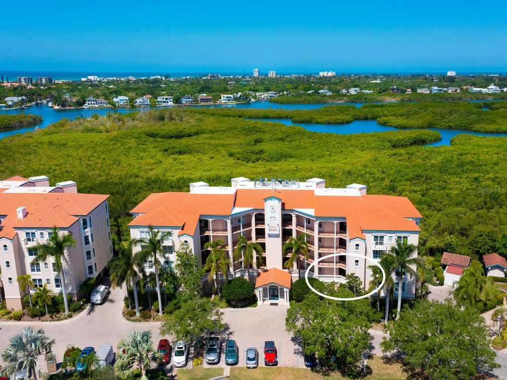 Photo of 5420 Eagles Point Circle #105, Sarasota, FL 34231 (MLS # A4663877)
