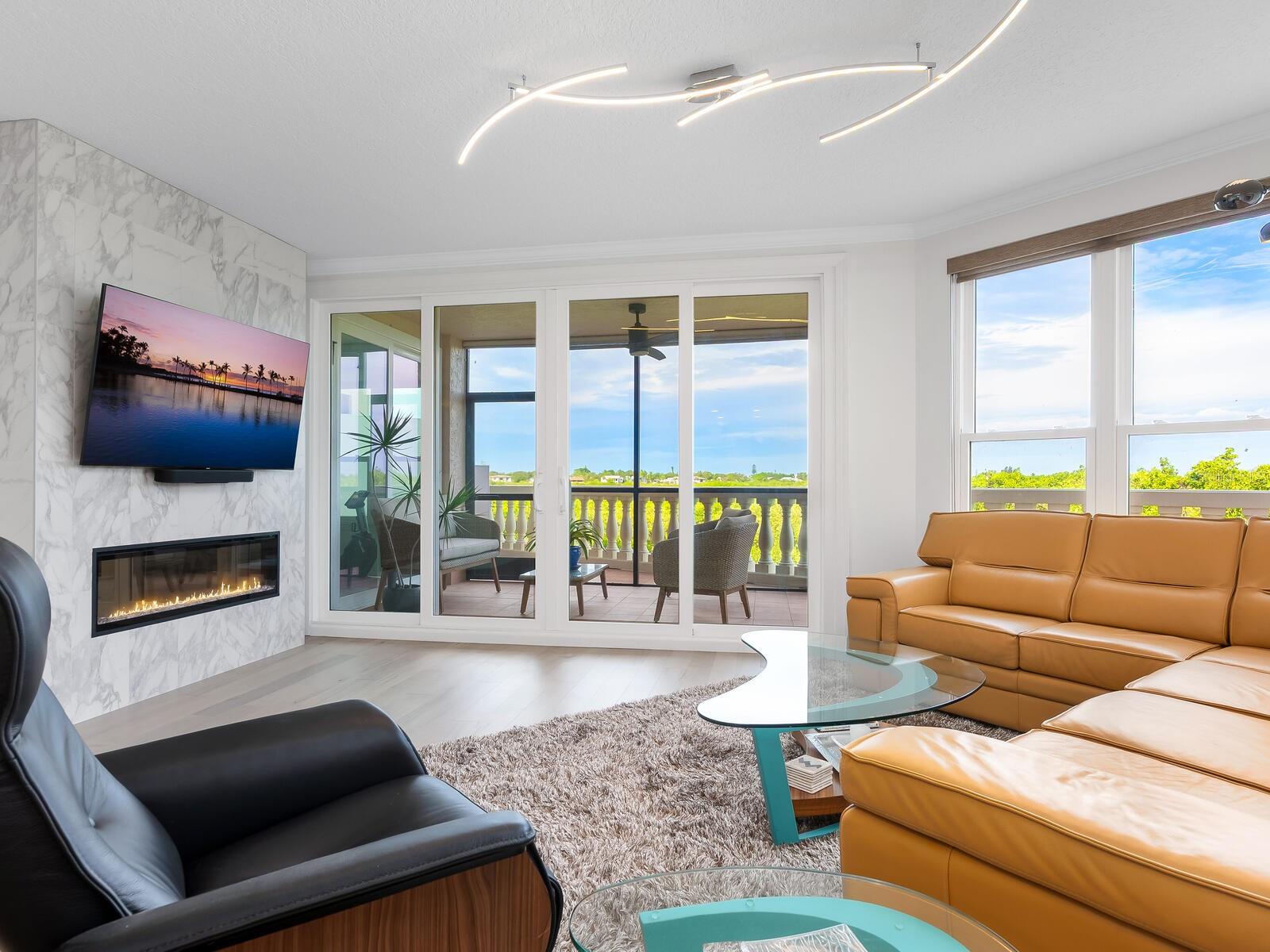 EAGLES POINT AT THE LANDINGS 1 - Residential