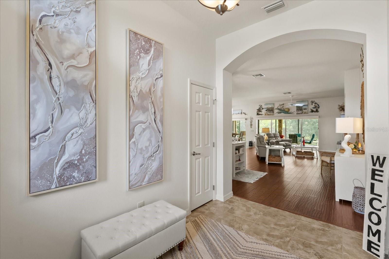 LAKESIDE LANDINGS REGATTA - Residential