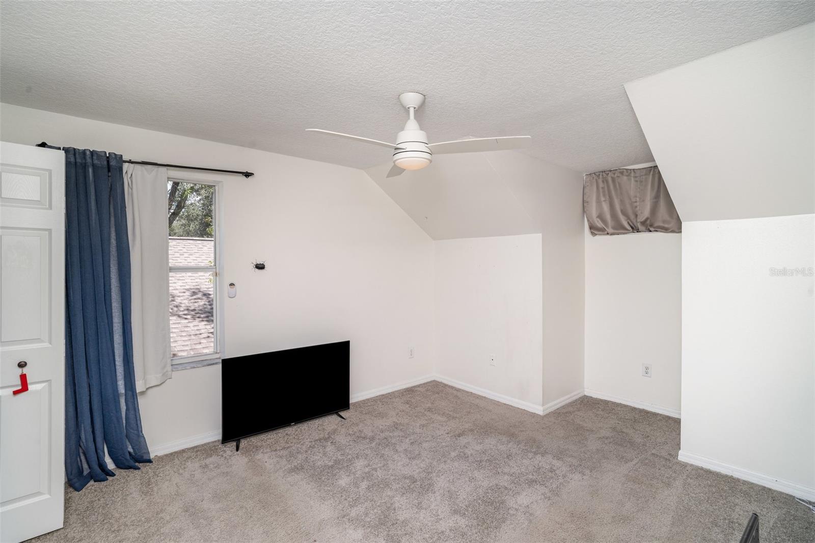 FISHHAWK RANCH PG 2 - Residential