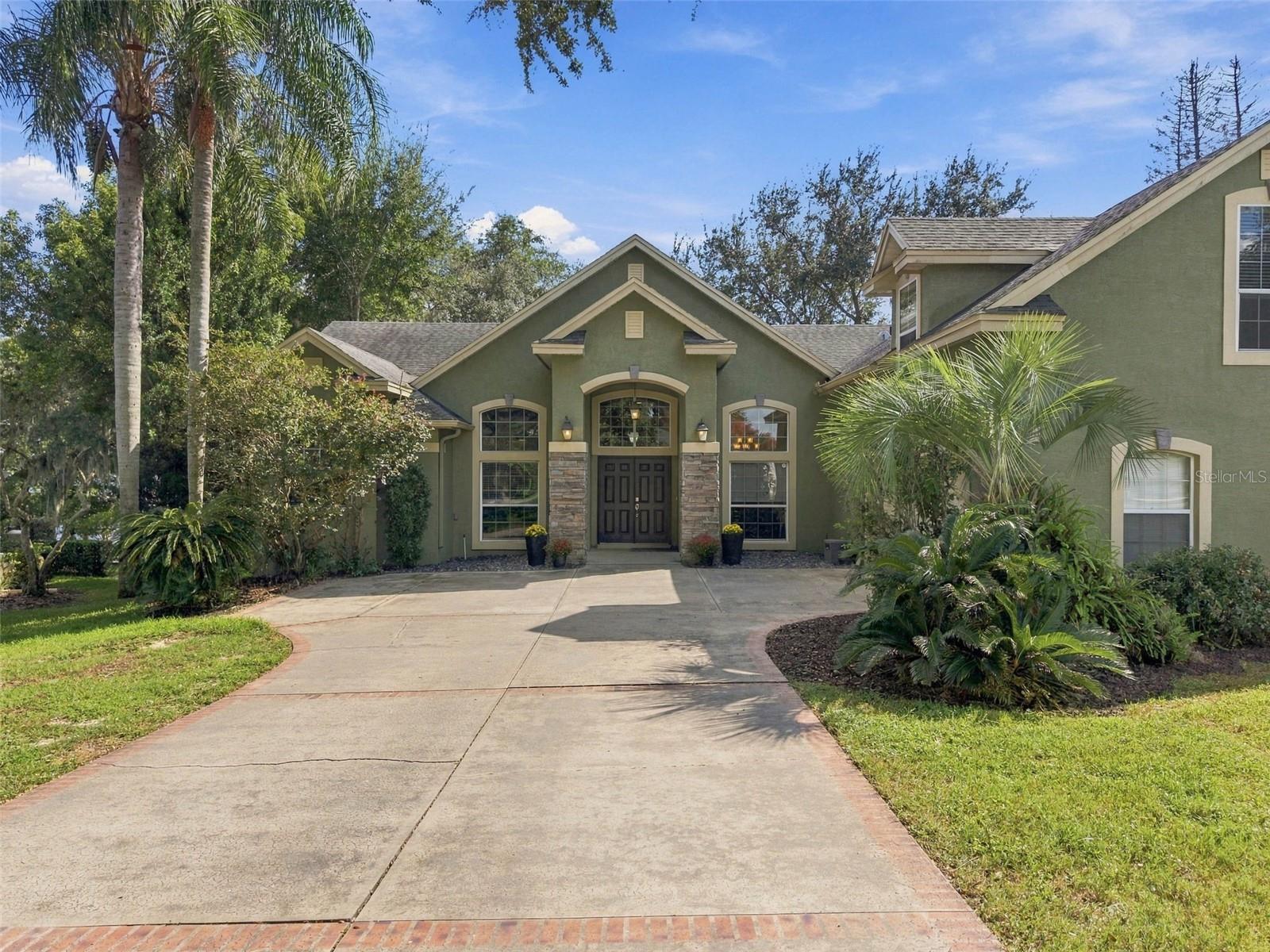 11025 LAKE KATHERINE CIRCLE