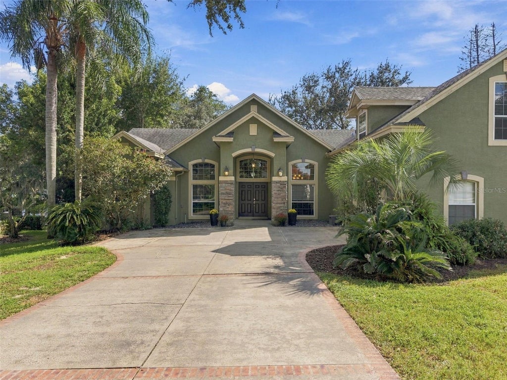 Photo of 11025 Lake Katherine Circle, Clermont, FL 34711 (MLS # O6452970)