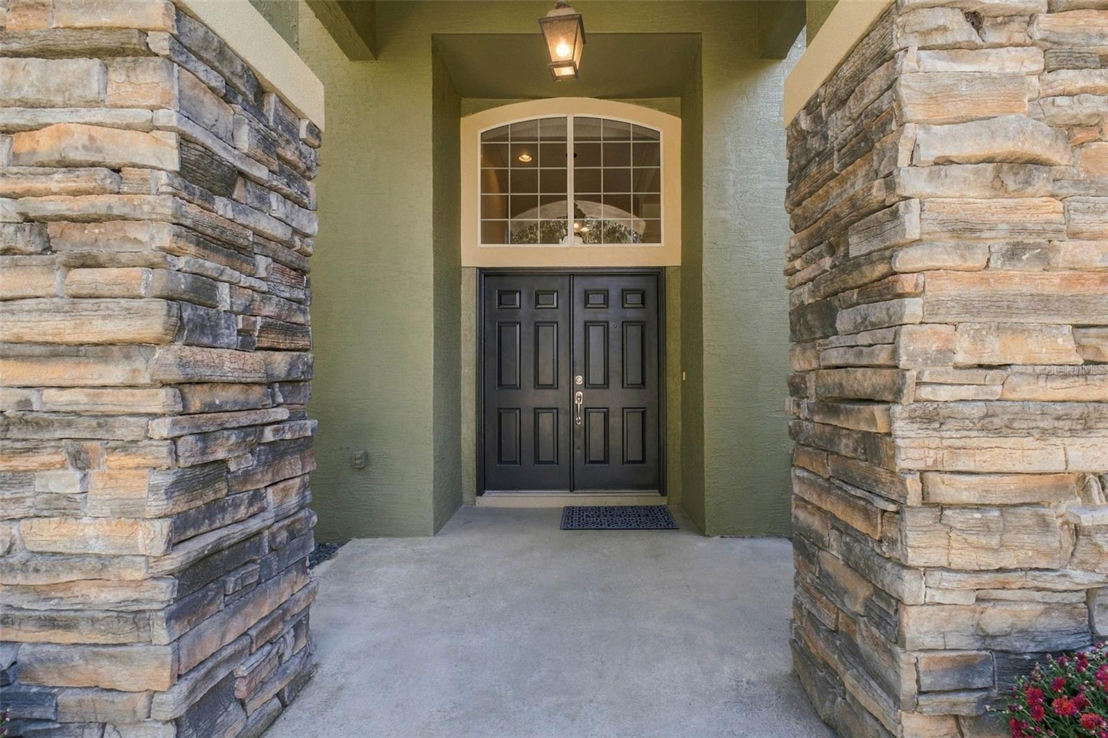 11025 LAKE KATHERINE CIRCLE