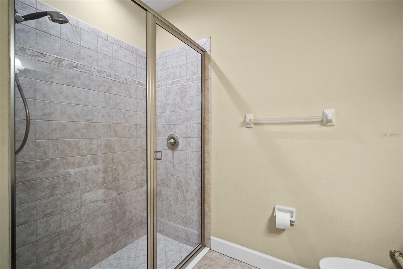 PALMA SOLA TRACE - Residential