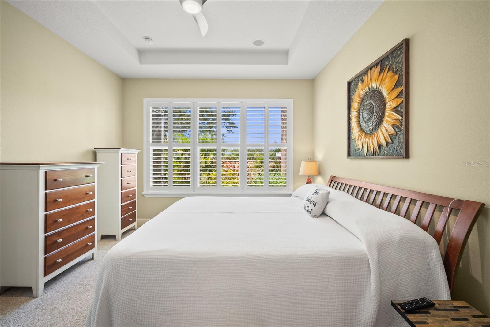 PALMA SOLA TRACE - Residential