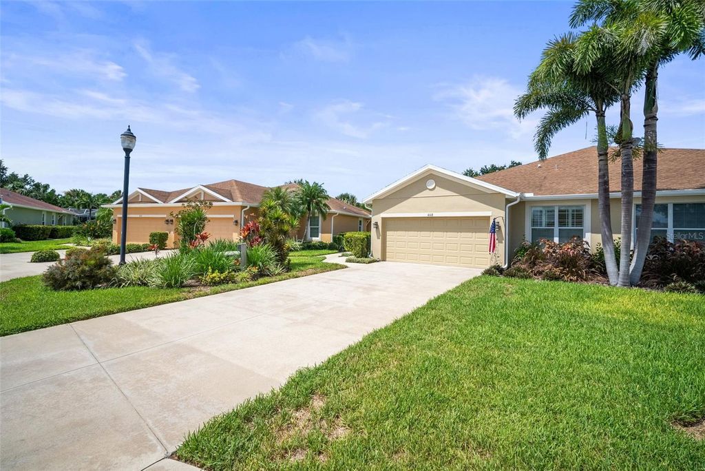 Photo of 4108 Bridlecrest Lane, Bradenton, FL 34209 (MLS # A4662629)