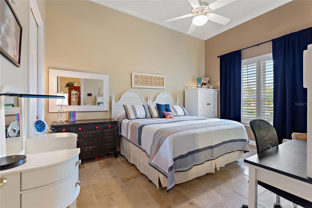 HEATHROW WOODS PH 2 - Residential