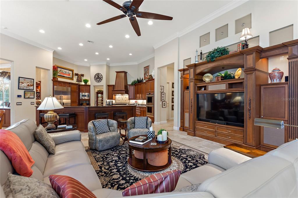 HEATHROW WOODS PH 2 - Residential