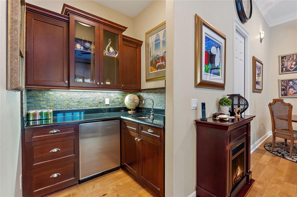 HEATHROW WOODS PH 2 - Residential