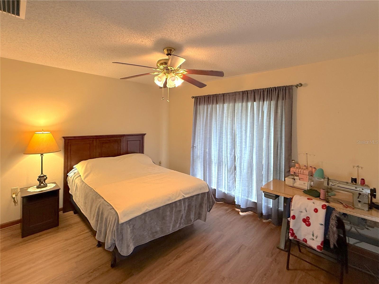 DEER BROOKE - Residential