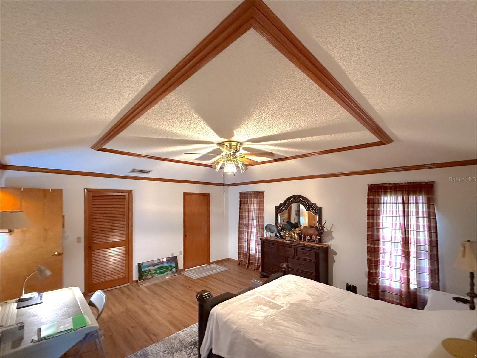 DEER BROOKE - Residential
