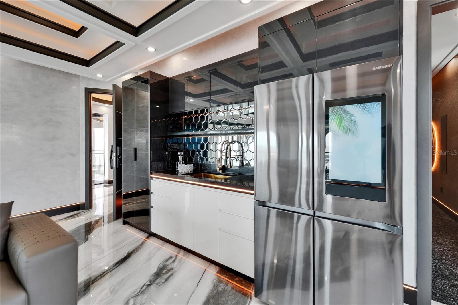 MUSTIQUE BAY - Residential