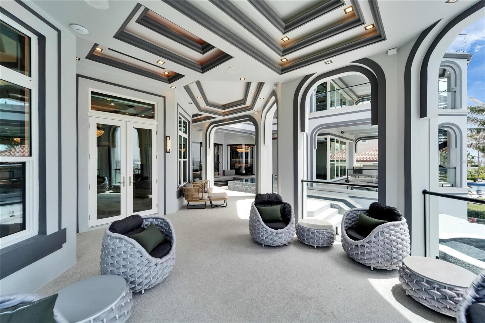 MUSTIQUE BAY - Residential