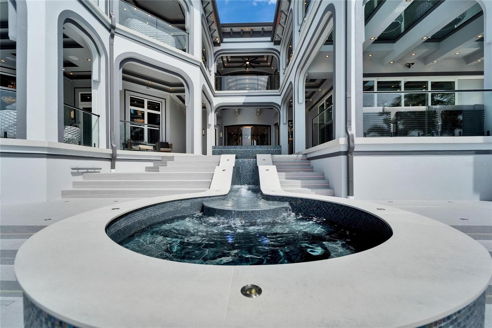 MUSTIQUE BAY - Residential