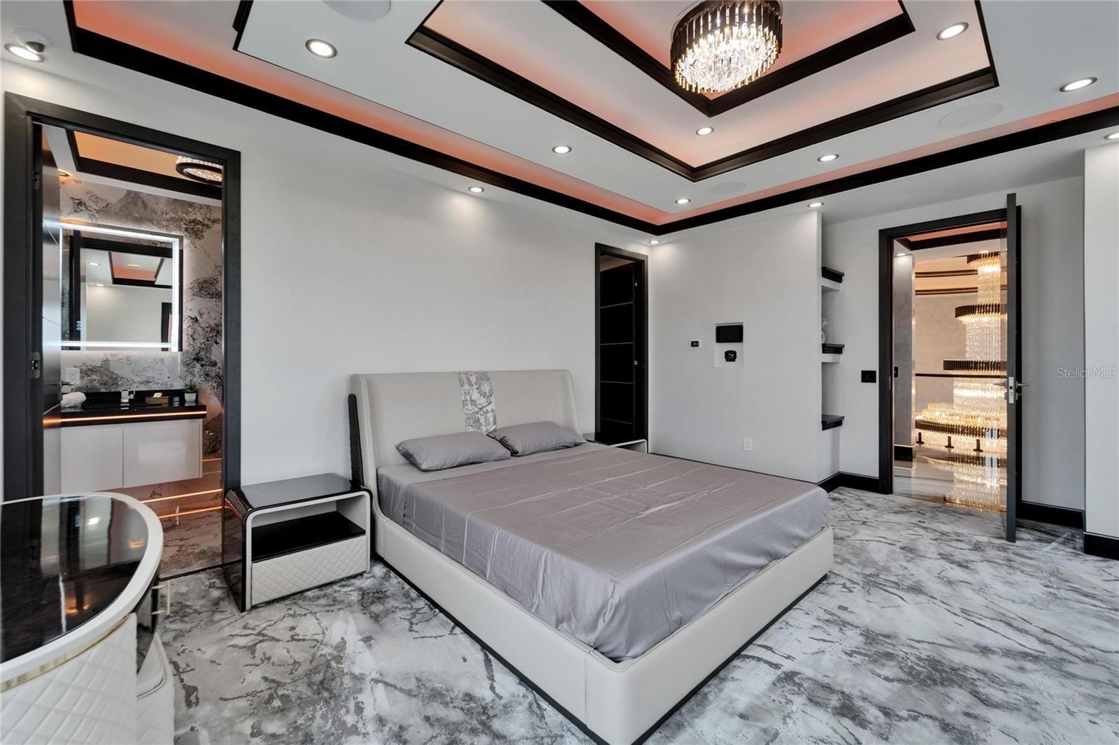 MUSTIQUE BAY - Residential